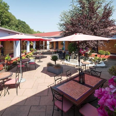 Logis Hotel Atrium Epinal Golbey Chavelot Екстер'єр фото