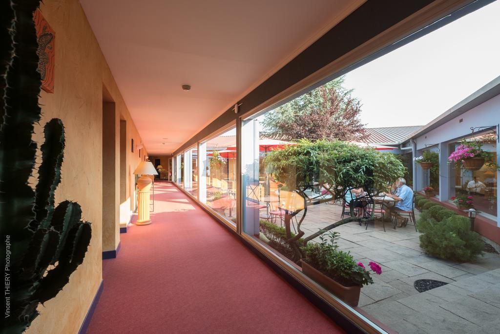 Logis Hotel Atrium Epinal Golbey Chavelot Екстер'єр фото
