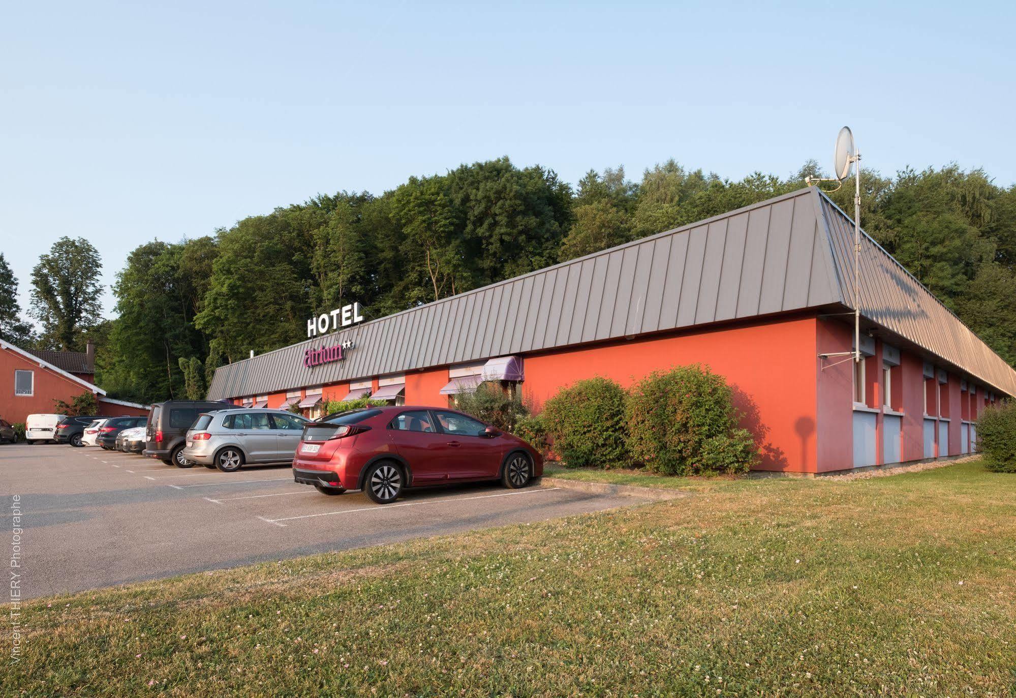 Logis Hotel Atrium Epinal Golbey Chavelot Екстер'єр фото