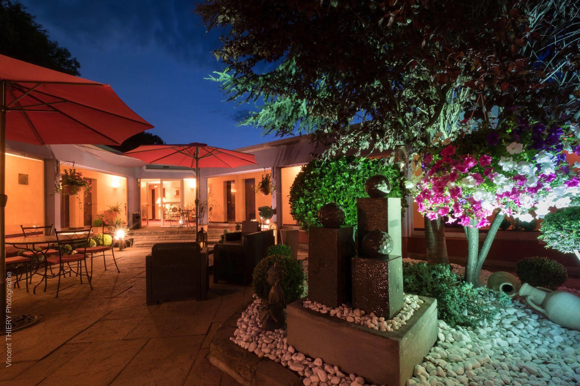 Logis Hotel Atrium Epinal Golbey Chavelot Екстер'єр фото
