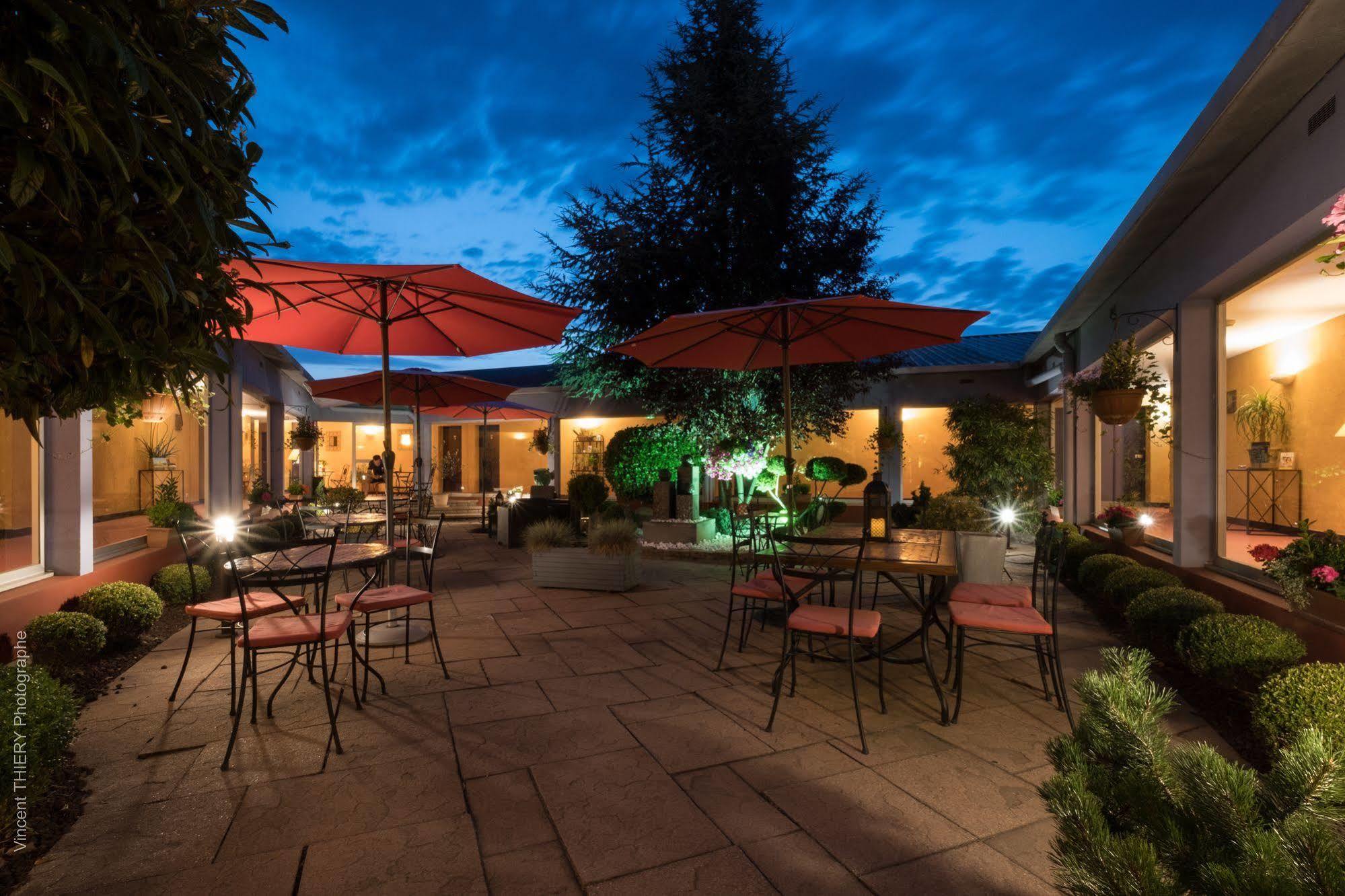 Logis Hotel Atrium Epinal Golbey Chavelot Екстер'єр фото